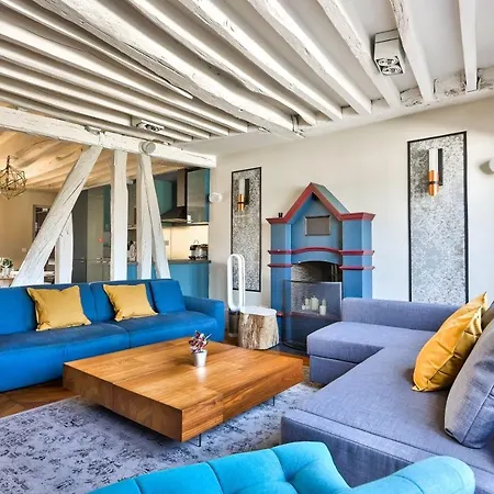 Le Marais Superb Apartment Terrace Paris Free Netflix-3